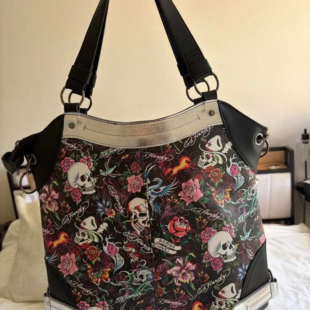 New large ed hardy black